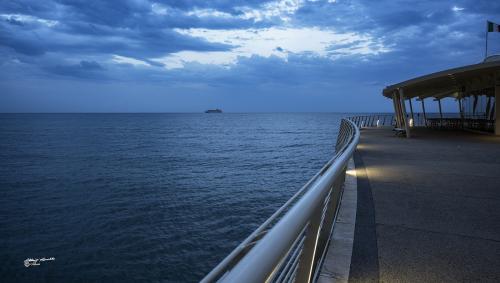 In absolute tranquility me and the sea: Lido di Camaiore: Giugno 2019