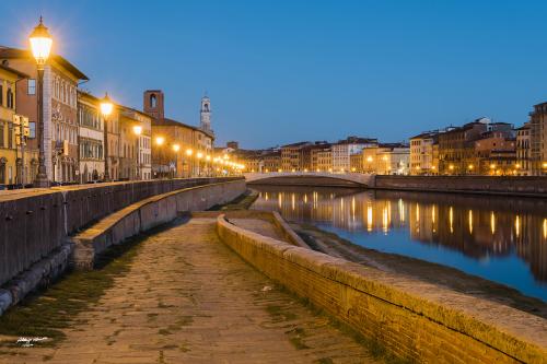 Lighhts on Lungarni-Pisa Settembre 2018