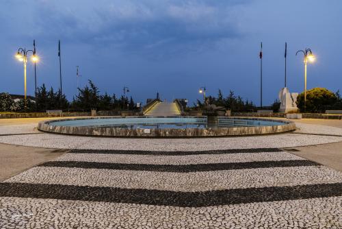 On the way to the pier at dawn-Pontile Tonfano- Giugno 2019
