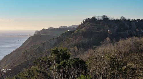 Headiands: Fiorenzola di Focara PU-Aprile 2018