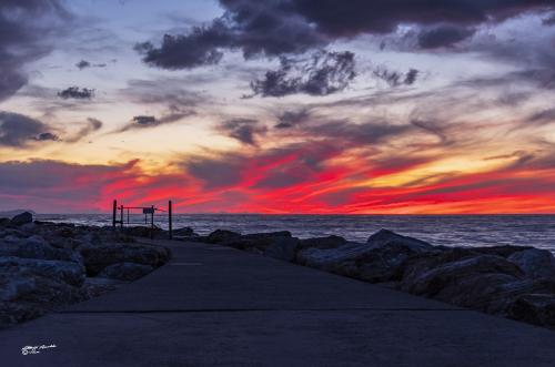 Fiery horizon-Marina di Pisa-Novembre 2019