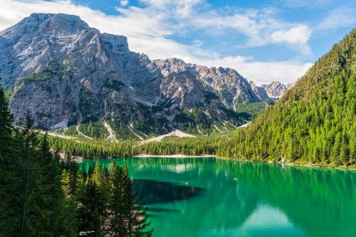 Emerald Green Lake Braies-Settembre 2021