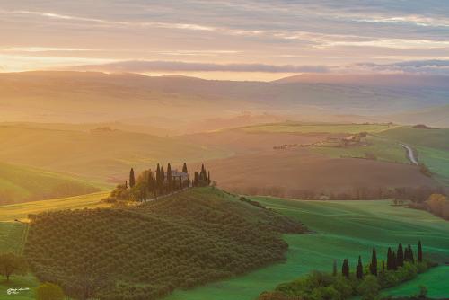 The first rays of the sun "casolare Belvedere"San Quirico Aprile 2022
