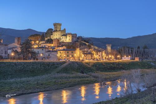 It is evening-Vicopisano Rocca Brunelleschi Febbraio 2019