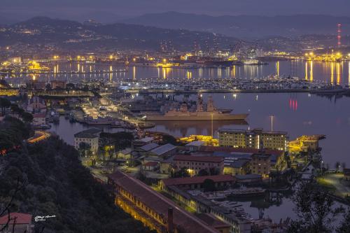 The port in the evening-Spezia Febbraio 2020