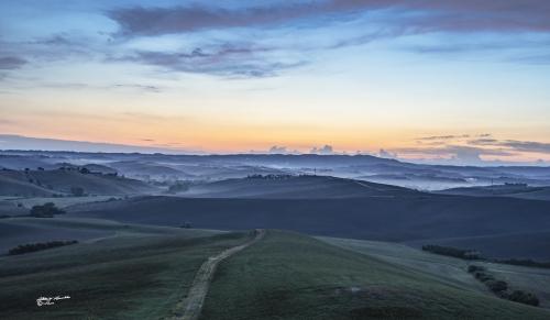 First mist-Lajatico Teatro del silenzio-Settembre 2019